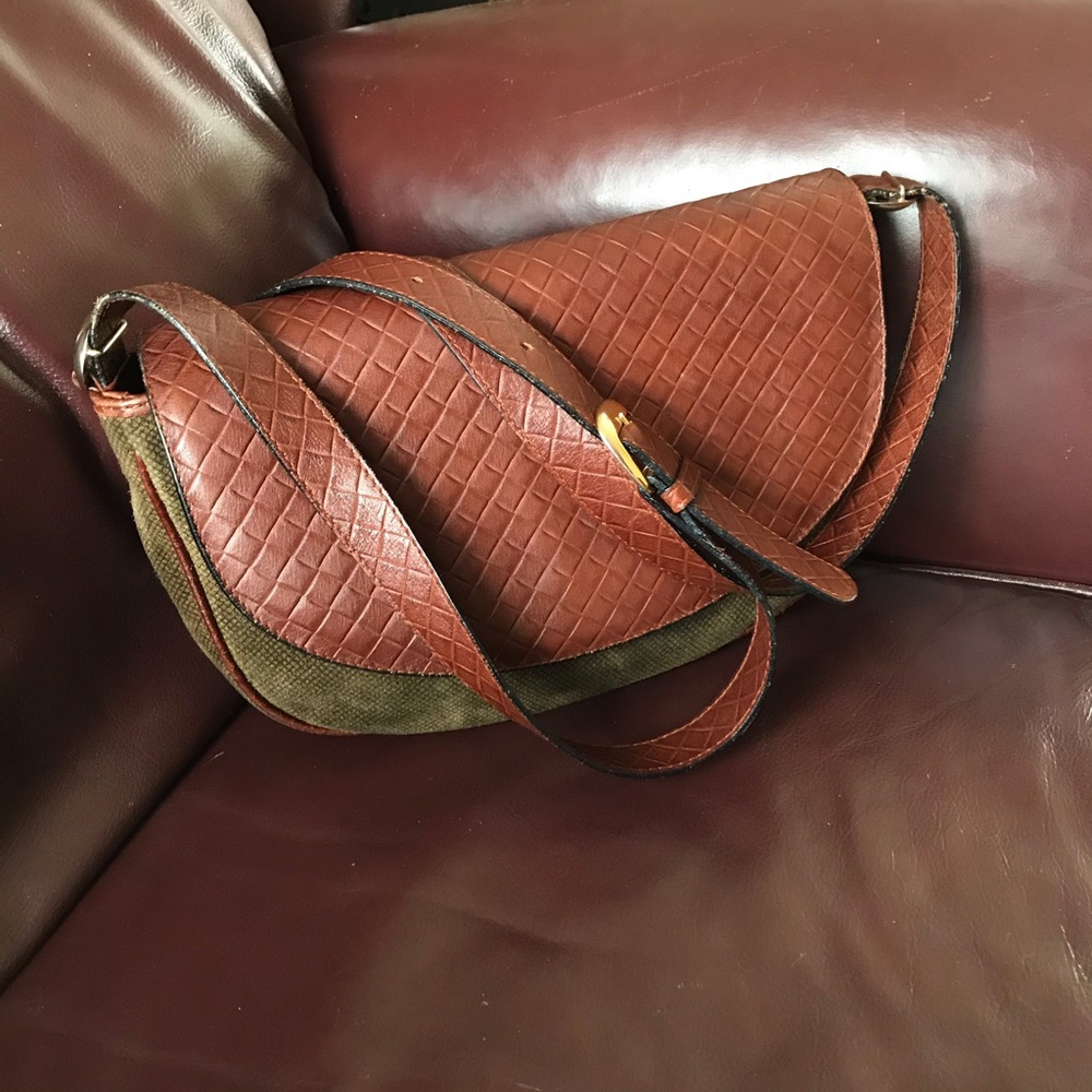 Vintage Bottega Veneta crossbody bag